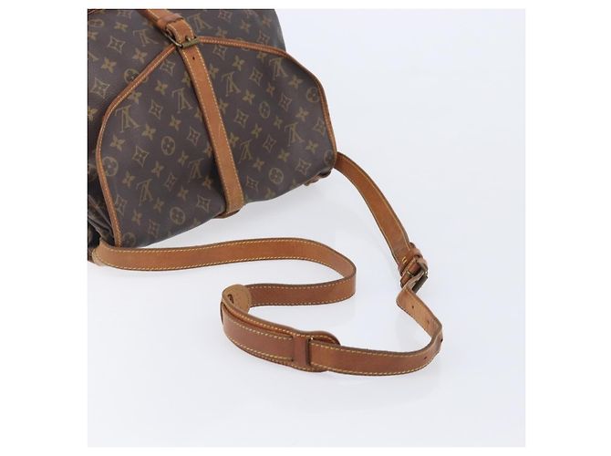 Louis Vuitton Saumur Monogram Canvas 35 - vista 7