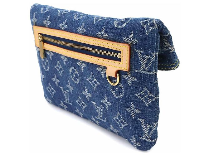 Louis Vuitton Monogram Denim Pochette - vista 3