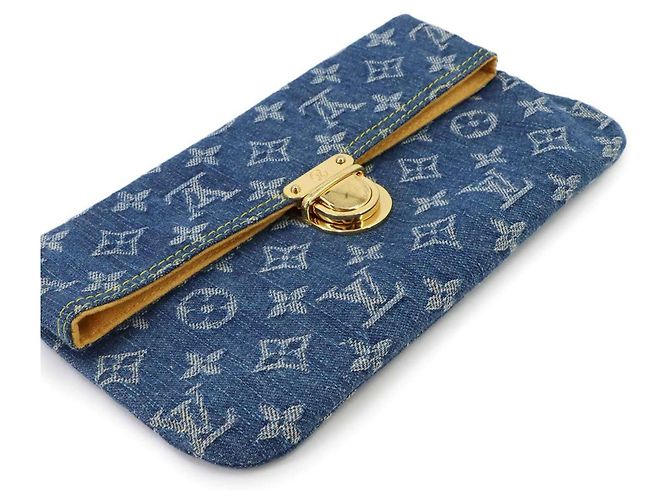 Louis Vuitton Monogram Denim Pochette - vista 4