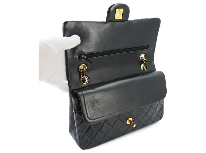 Borsa a tracolla Chanel Matelasse 25 con catena - vista 9