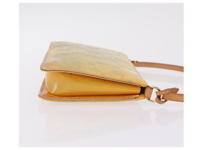 Louis Vuitton Lexington Pochette Monogram Vernis - vista 3