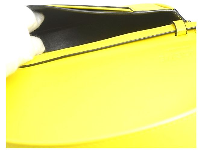 Borsa a tracolla in pelle gialla Loewe - vista 5