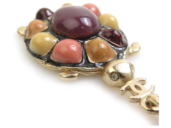 Collana Chanel Coco Mark design a tartaruga - vista 4