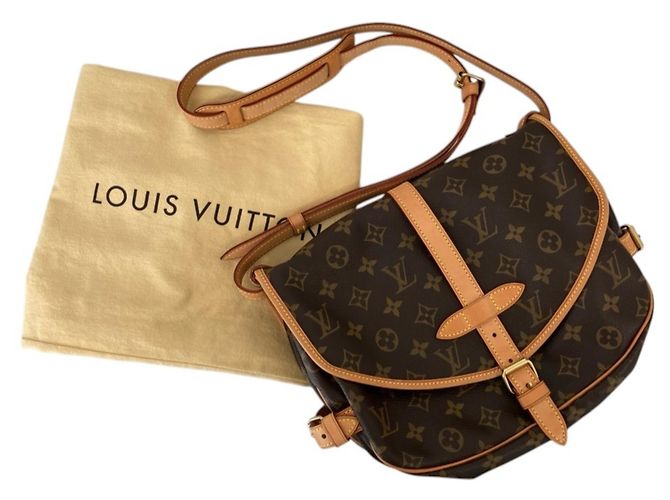 Borsa a tracolla Louis Vuitton Saumur 30 Monogram - vista 13