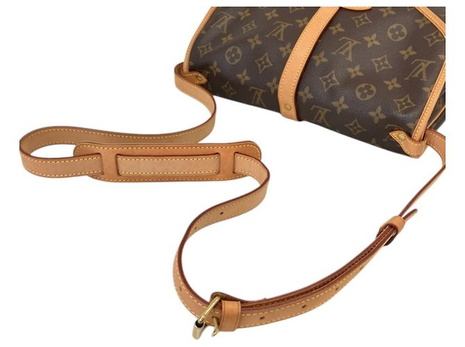 Borsa a tracolla Louis Vuitton Saumur 30 Monogram - vista 7