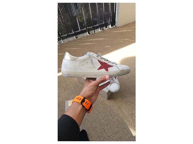 Golden Goose Sneakers Superstar Classic in pelle bianca e stella rossa - vista 10
