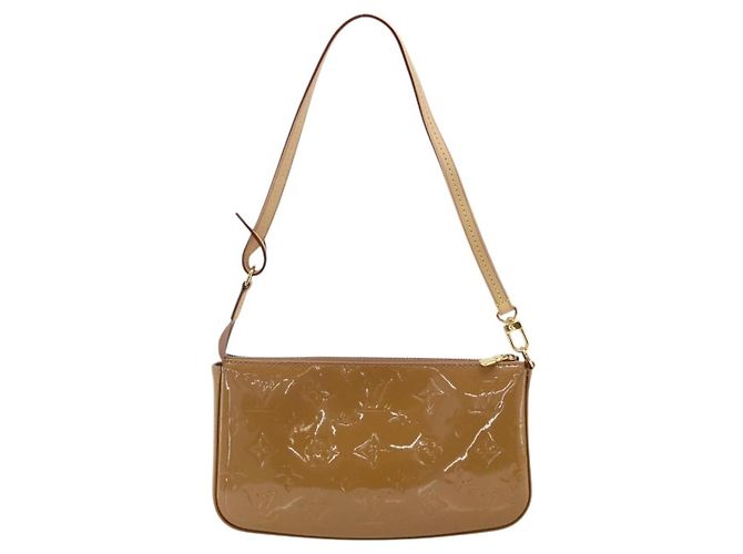 Louis Vuitton Pochette Accessoires NM Monogram Vernis - vista 2