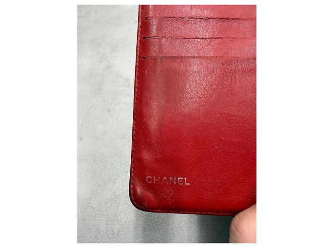 Chanel cartera de piel acolchada en rojo - vista 10