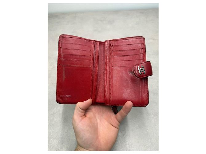 Chanel cartera de piel acolchada en rojo - vista 9