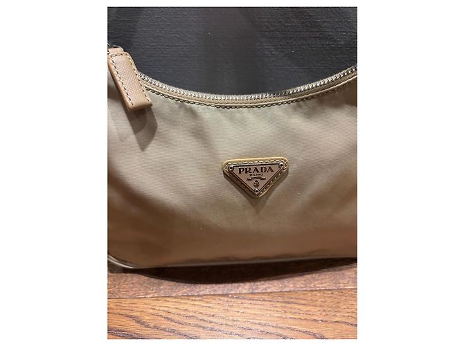 Borsa a spalla Prada Re-Edition 2000 in nylon - vista 11