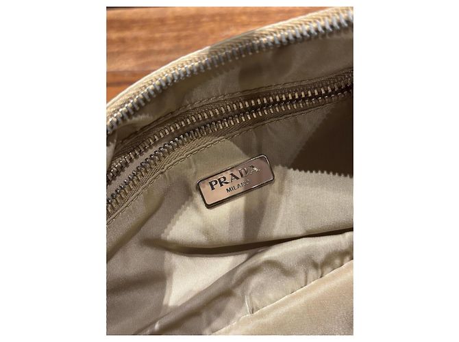 Borsa a spalla Prada Re-Edition 2000 in nylon - vista 2