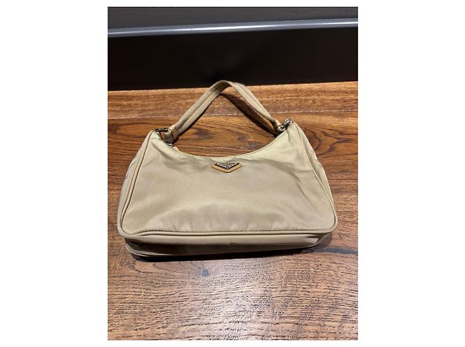 Borsa a spalla Prada Re-Edition 2000 in nylon - vista 8