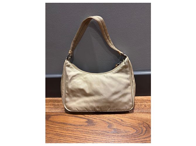 Borsa a spalla Prada Re-Edition 2000 in nylon - vista 9