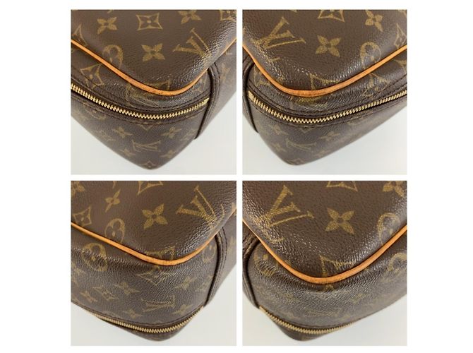 Bolso Louis Vuitton Monogram Excursion - vista 4