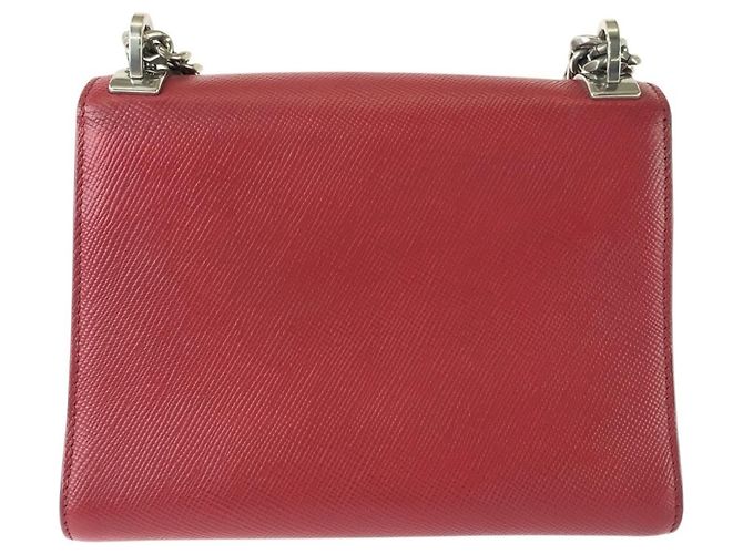 Borsa a tracolla Pochette Prada Saffiano con catena in pelle rossa - vista 2