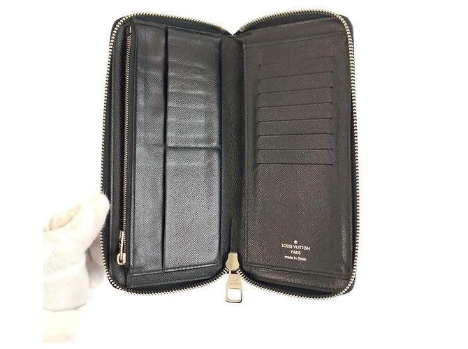 Louis Vuitton Damier Graphite Zippy Wallet - view 4