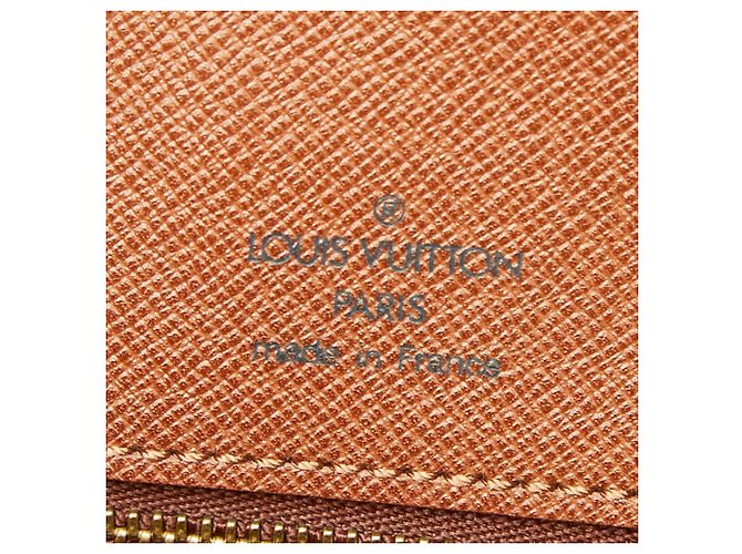 Saint-Cloud Borsa a tracolla Louis Vuitton Monogram Saint Cloud GM - vista 13