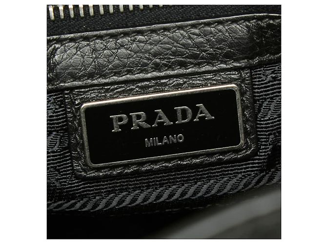 Prada Crossbody-Schultertasche mit Triangle-Logo-Plakette - Ansicht 10
