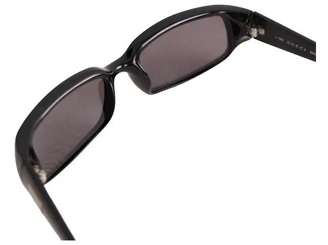 Occhiali da sole Gucci neri in plastica - vista 4
