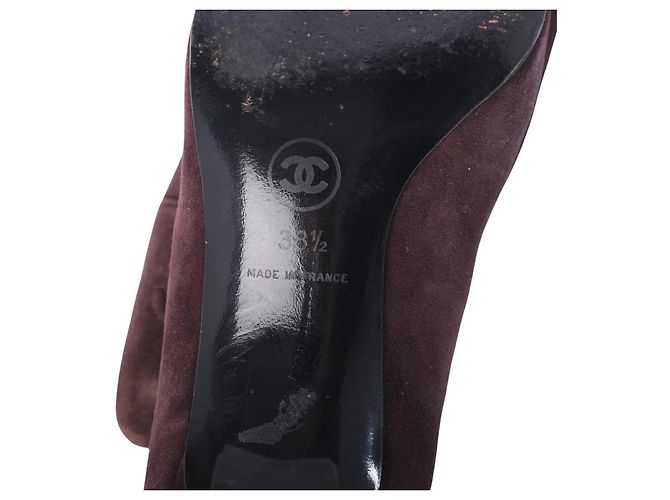 Zapatos de tacón CC Chanel en ante marrón chocolate - vista 6