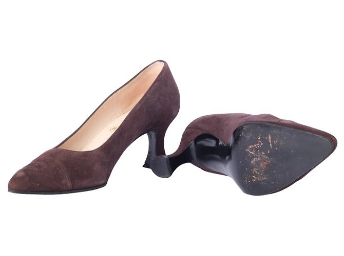 Zapatos de tacón CC Chanel en ante marrón chocolate - vista 7