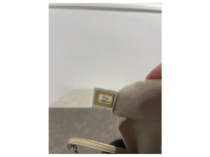 Borsa tote Chanel argento 2.55 - vista 10