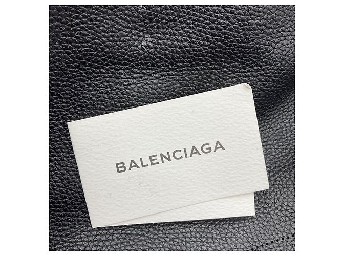 Borsa Balenciaga City Blackout con borchie nere - vista 9