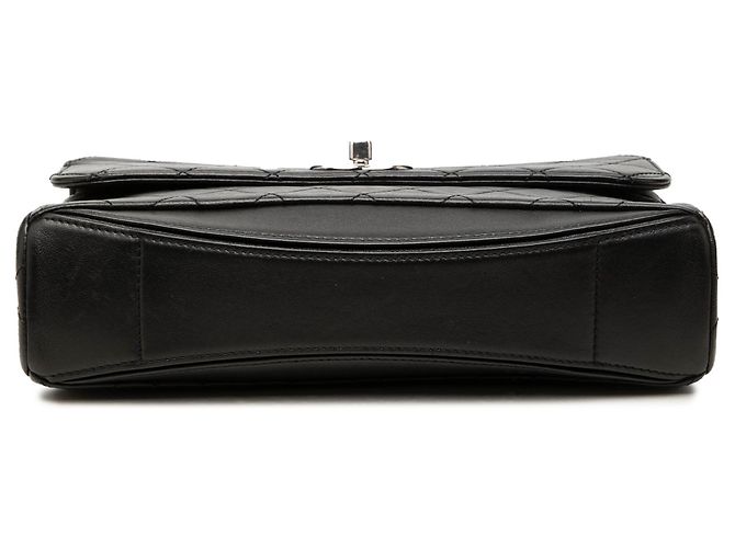 Borsa a spalla Single Flap in pelle di vitello matelassé Chanel CC nera - vista 3