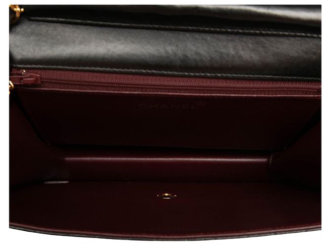 Borsa a spalla Chanel Medium CC Single Flap in pelle d'agnello matelassé nera - vista 4