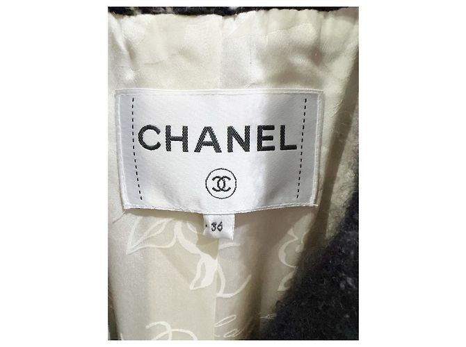 Abrigo Chanel de tweed colección Roma - vista 2