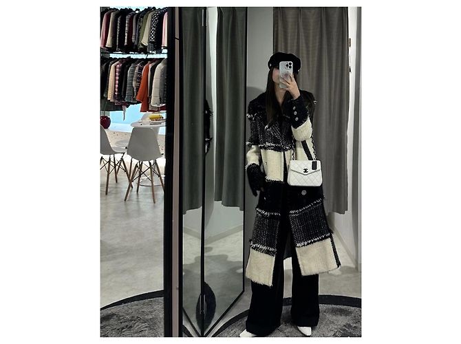 Abrigo Chanel de tweed colección Roma - vista 7