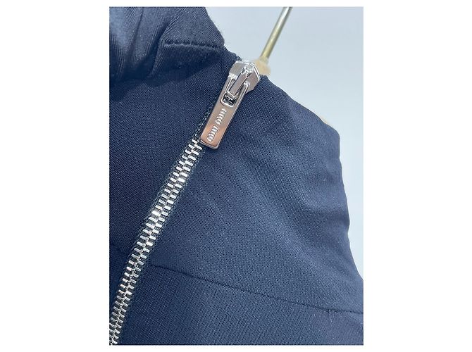 Miu Miu Schwarzes Viskose Oberteil mit Pailletten Logo - Ansicht 3
