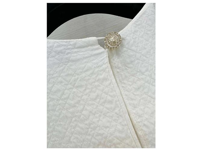 Top Chanel Métiers d'art de seda blanco con camelia desmontable - vista 6