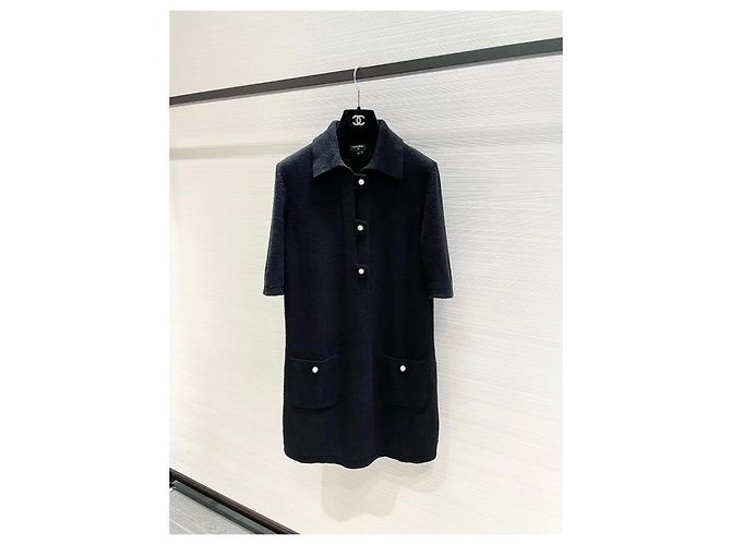 Vestido de punto Chanel negro de algodón con botones de perlas - vista 4