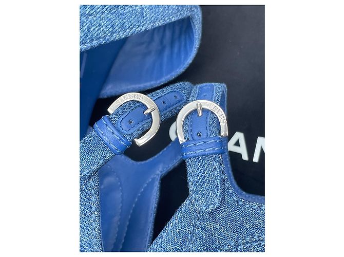 Sandali Chanel Blu Denim in Tessuto Taglia 35 - vista 5