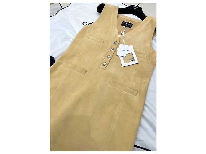 Chanel Kleid Camel Wildleder - Ansicht 3