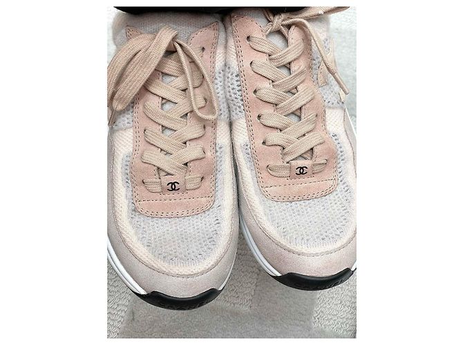 Chanel Sneaker aus rosa Stoff - Ansicht 5