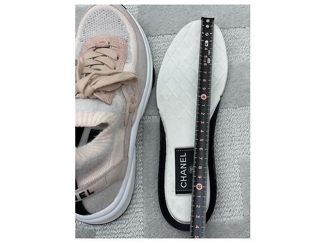 Chanel Sneaker aus rosa Stoff - Ansicht 7