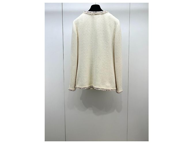 Chanel Tweed Jacke Ecru mit Paillettenbesatz Größe 38 - Ansicht 2