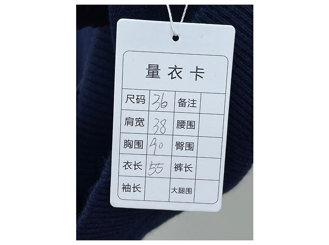 Hermès Oberteil aus Kaschmir in Navy - Ansicht 6