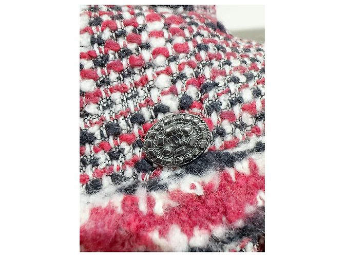 Chanel Kleid aus rotem Tweed - Ansicht 3