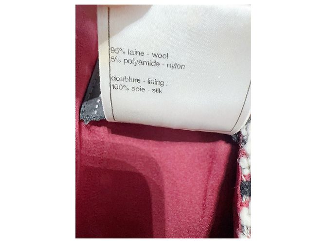 Chanel Kleid aus rotem Tweed - Ansicht 5