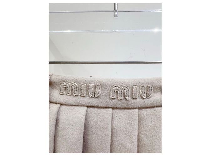 Falda plisada Miu Miu de lana beige - vista 6