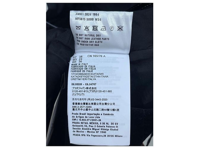 Miu Miu Kleid aus schwarzem Samt mit Neckholder - Ansicht 6