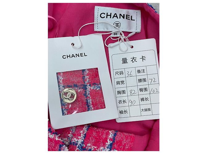 Chanel Kleid aus rosa Tweed mit Karomuster und Trägern - Ansicht 9