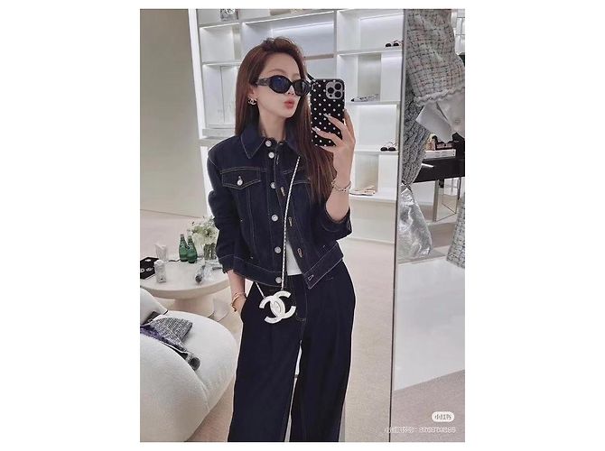 Chanel Jeansjacke Blau Grösse 36 - Ansicht 6