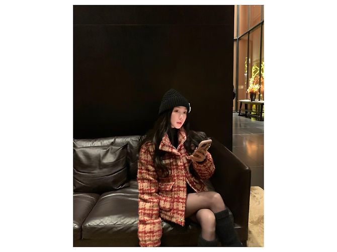 Chanel Coco Neige Tweed Daunenjacke - Ansicht 8