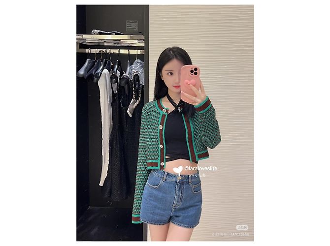 Shorts Chanel de Denim Azul - vista 8