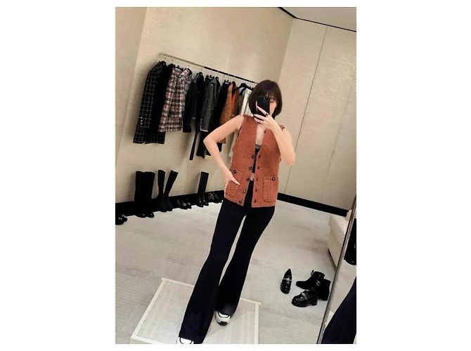 Chanel Weste aus Wolle Orange Mix - Ansicht 8