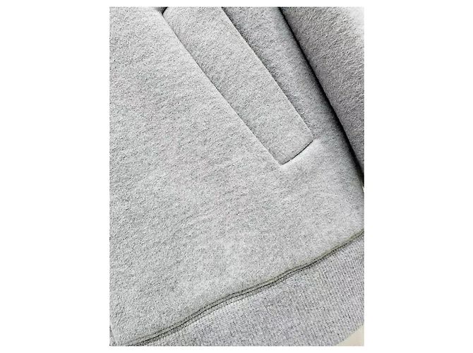 Miu Miu Jacke aus grauer Wolle mit Logo Patch - Ansicht 5